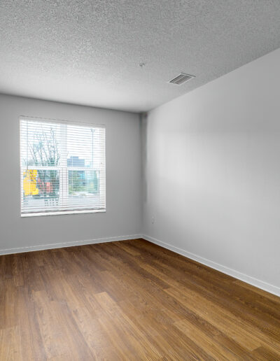 Unfurnished Residential Room